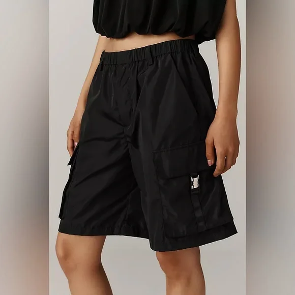 NWOT By Anthropologie Cargo Shorts Black - Sz Medium - Picture 6 of 14